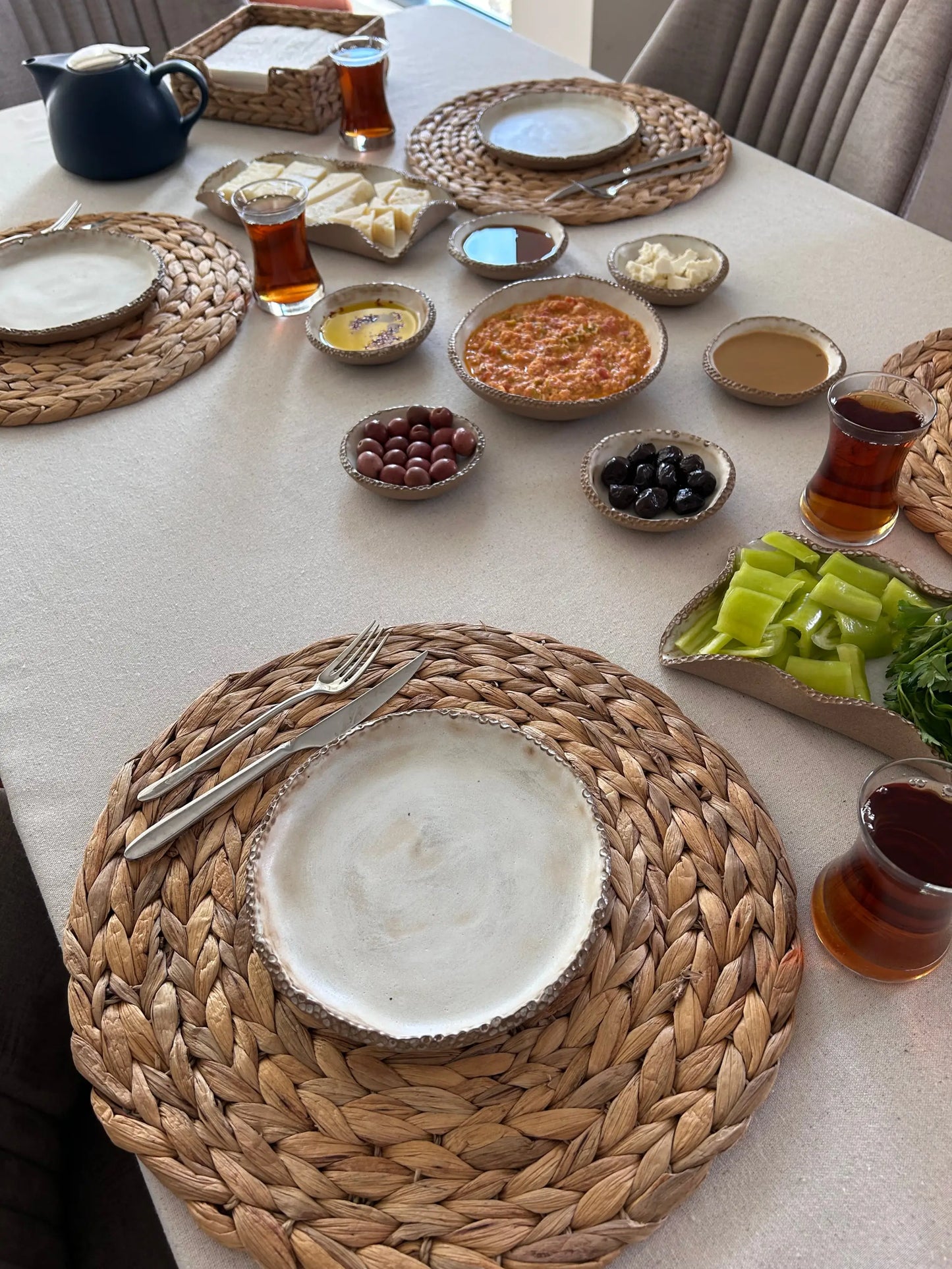 El Yapımı Seramik Kahvaltı Tabağı - Tekli ₺350, 2 Adet ₺599, 4 Adet ₺999, 6 Adet ₺1.399