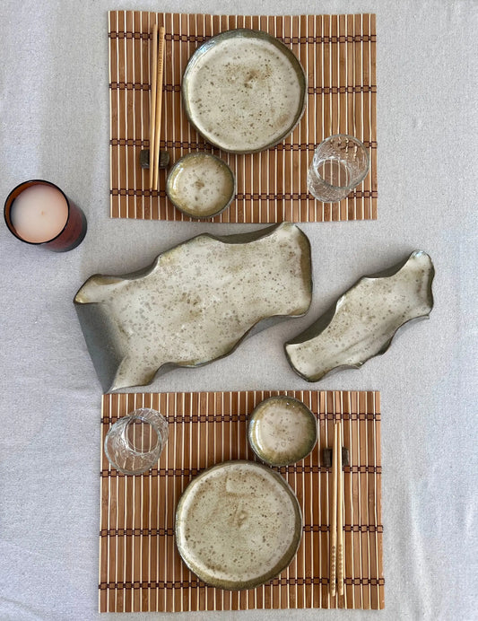 İki Kişilik El Yapımı Sushi Tabak Seti - Seramik Sofra Takımları İki Kişilik El Yapımı Sushi Tabak Seti ₺3.250
