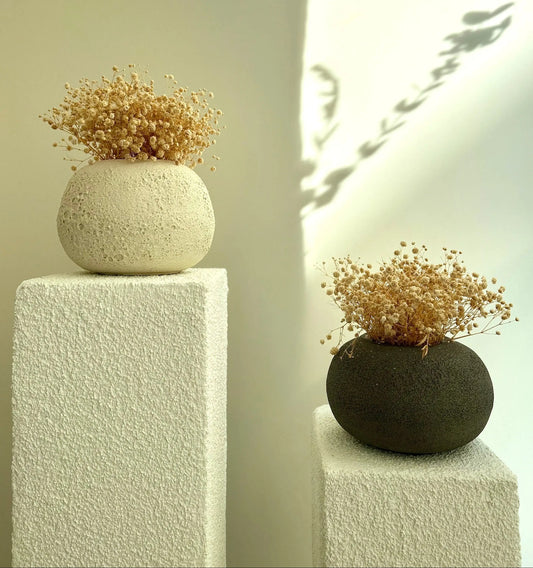 Stoneware Vazo - Krem ₺2.200, Siyah ₺2.200