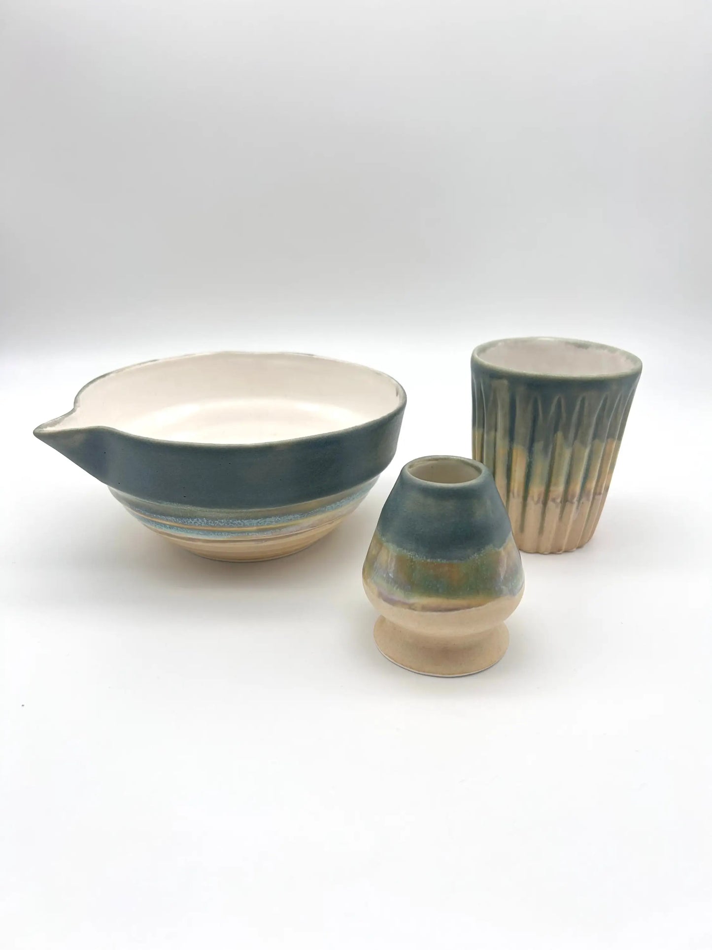 Stoneware Matcha Seti - Seramik Kase Yeşil-bej ₺2.000, Pembe-bej ₺2.000