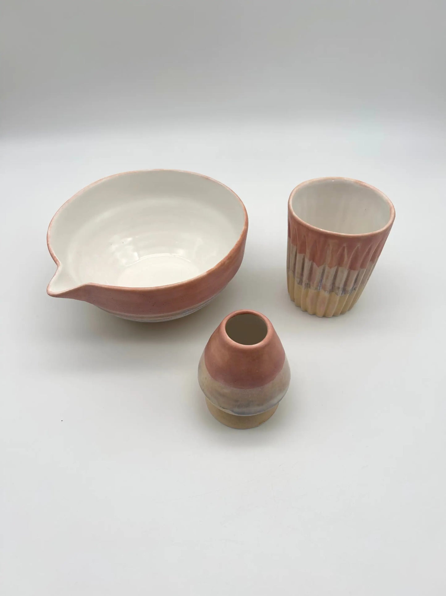Stoneware Matcha Seti - Seramik Kase Yeşil-bej ₺2.000, Pembe-bej ₺2.000